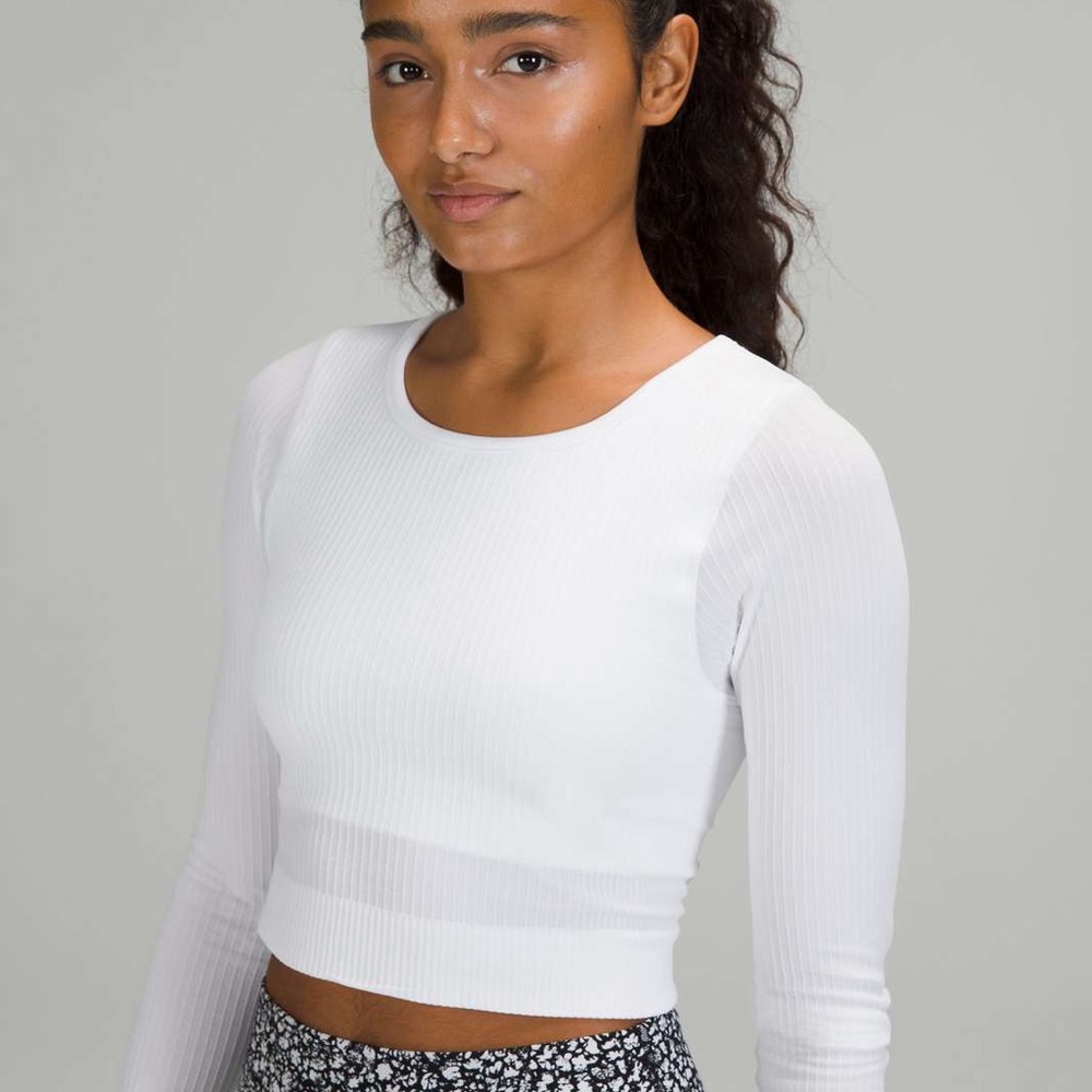 Lululemon Ebb to Street Long Sleeve - White - Size 4 - built in sports bra